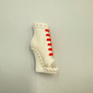 Monster High Doll Freaky Fusion Scarah Screams‎ White LEFT Shoe ONLY